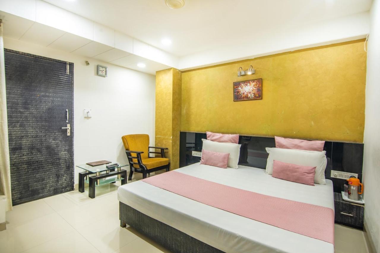 Morya Regency Hamidia Road Hotel Bhopal Buitenkant foto
